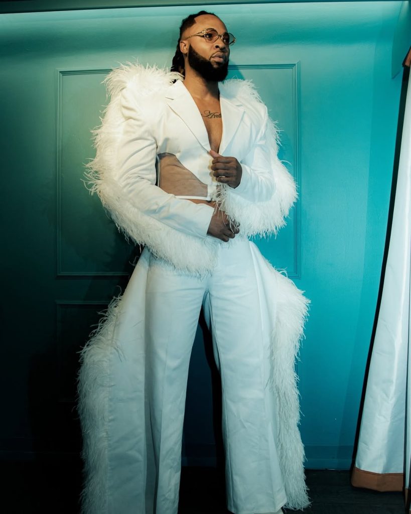 Flavour N’abania has a net worth of $6 million. Born on November 23, 1983, in Enugu State, he is one of the wealthiest singers in Nigeria.